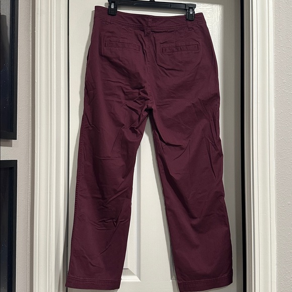 GAP Women's Girlfriend Khaki Pants - Picture 3 of 5